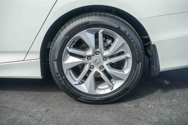 Used 2018 Honda Accord LX image 12