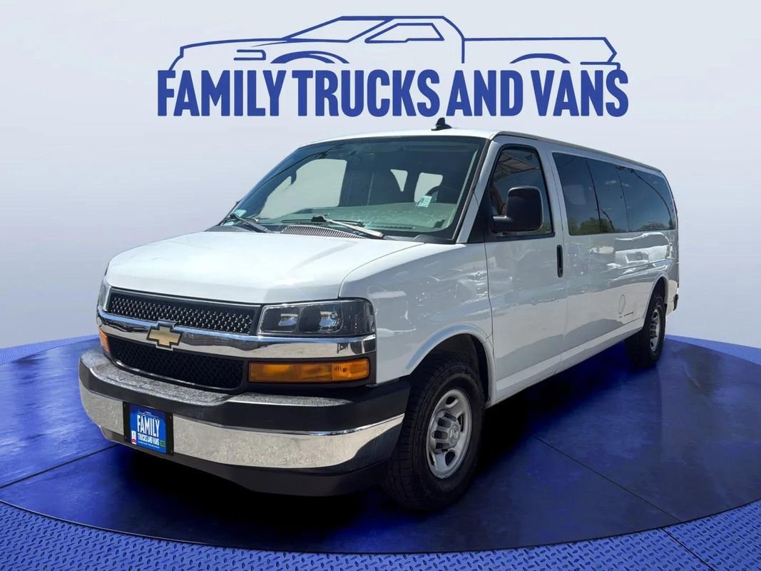 Used 2019 Chevrolet Express 3500 LS w/ Chrome Appearance Package