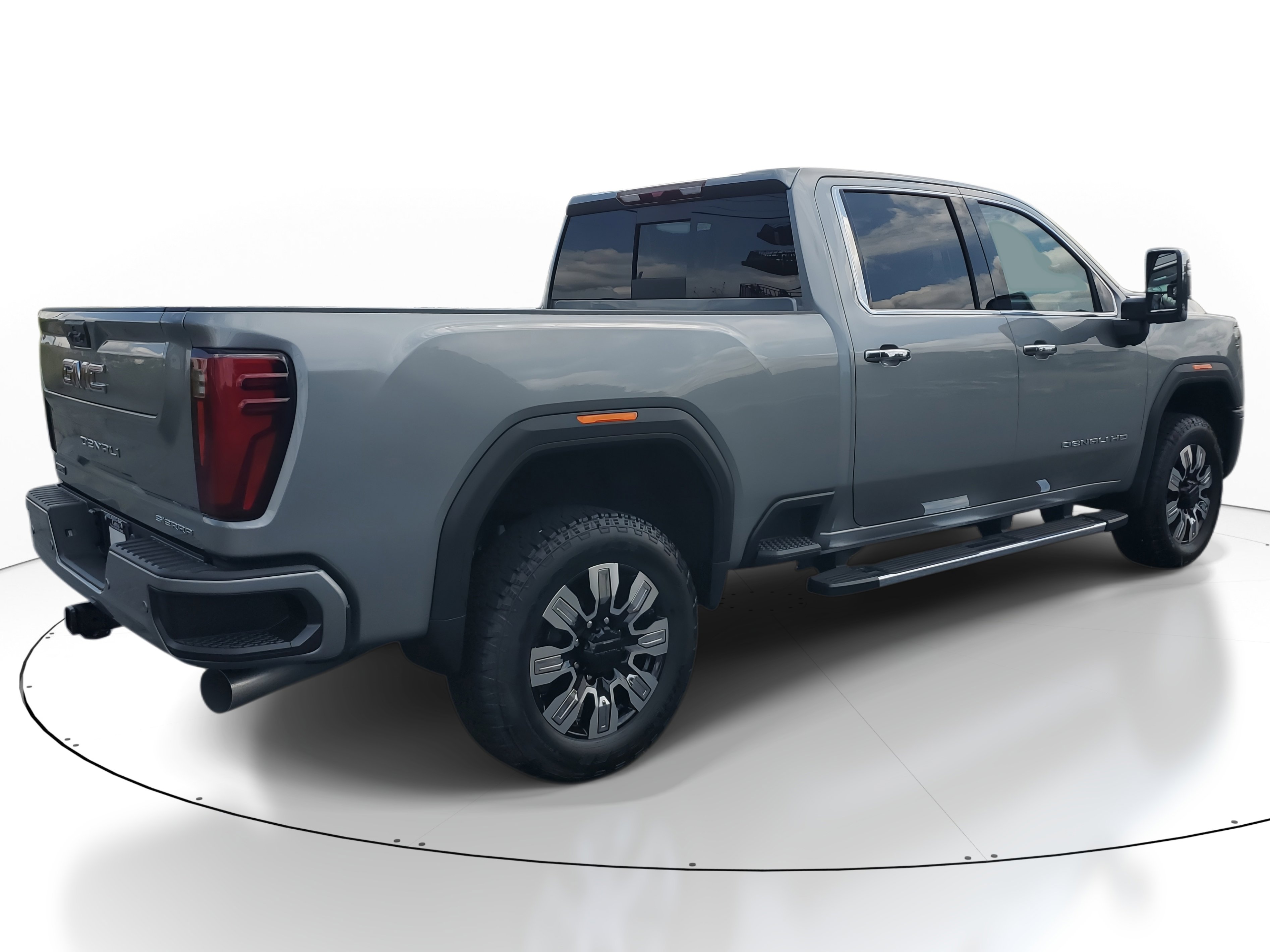 New 2025 GMC Sierra 2500 Denali image 3