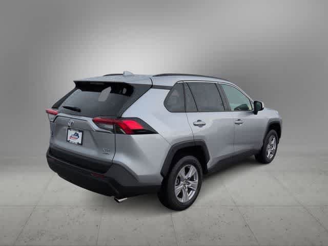 Used 2023 Toyota RAV4 XLE w/ Convenience Package AWD/4WD image 8