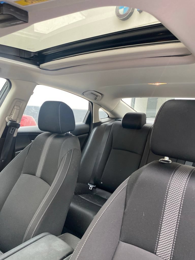 Used 2020 Honda Civic EX image 12