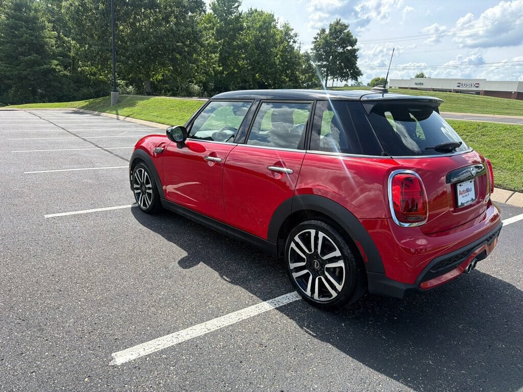 Used 2022 MINI Cooper S FWD image 6