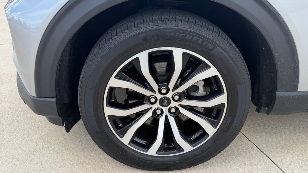 Used 2023 Ford Explorer ST-Line AWD/4WD image 10