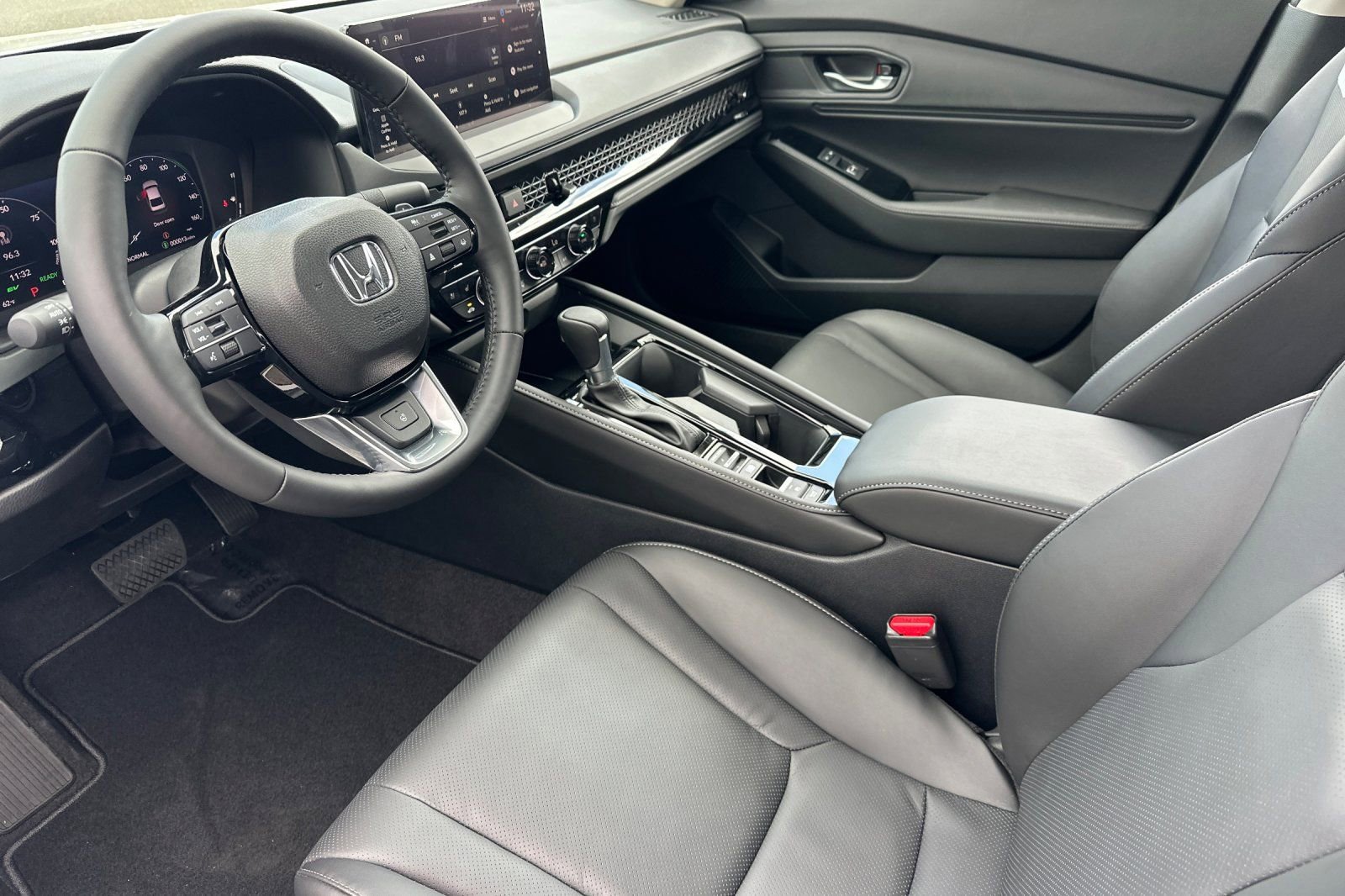 New 2026 Honda Accord Touring image 10
