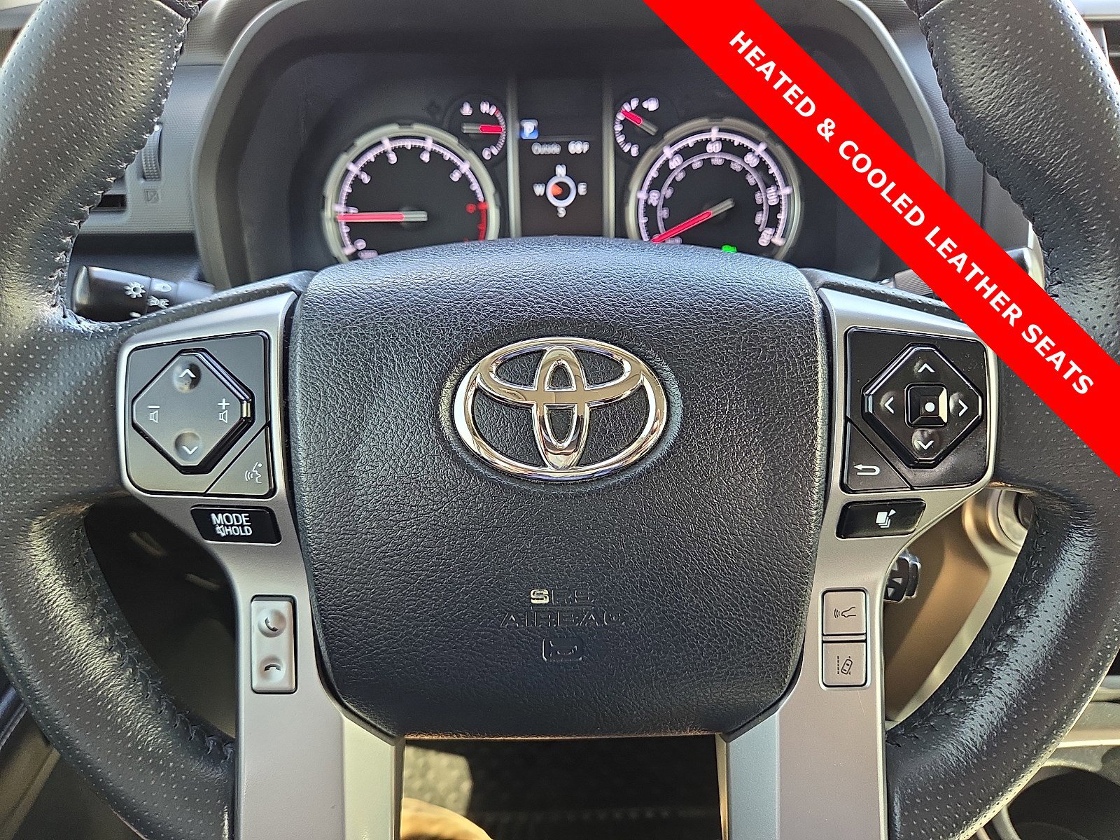 Used 2022 Toyota 4Runner Limited image 24