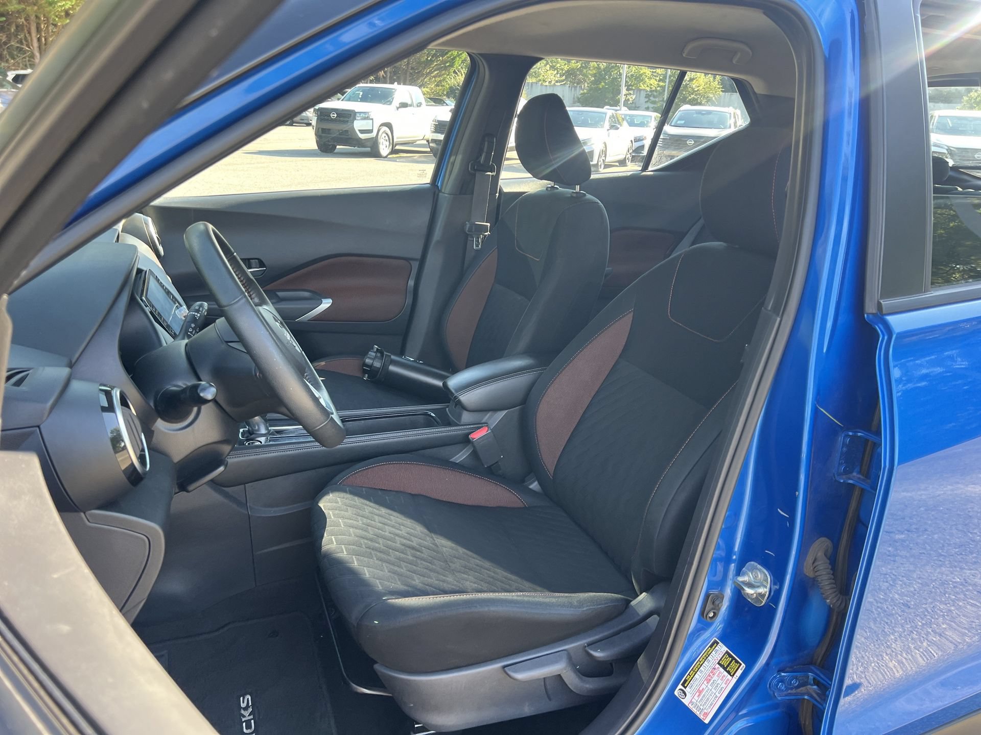 Used 2024 Nissan Kicks SR FWD image 15