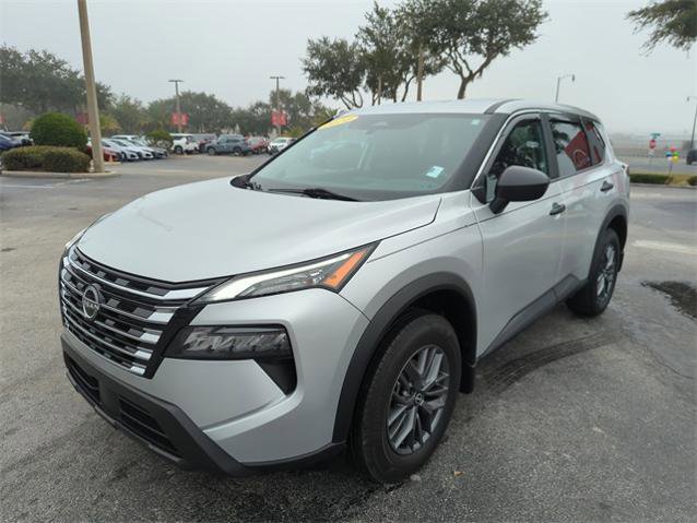 Certified 2024 Nissan Rogue S image 9