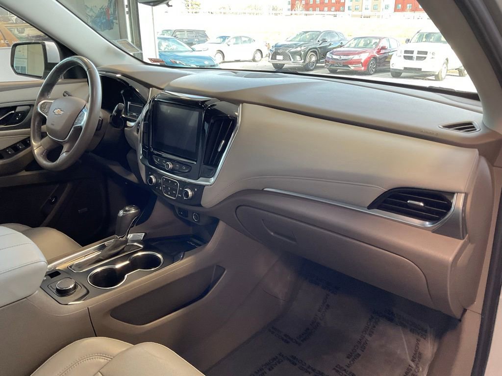 Used 2019 Chevrolet Traverse Premier image 19