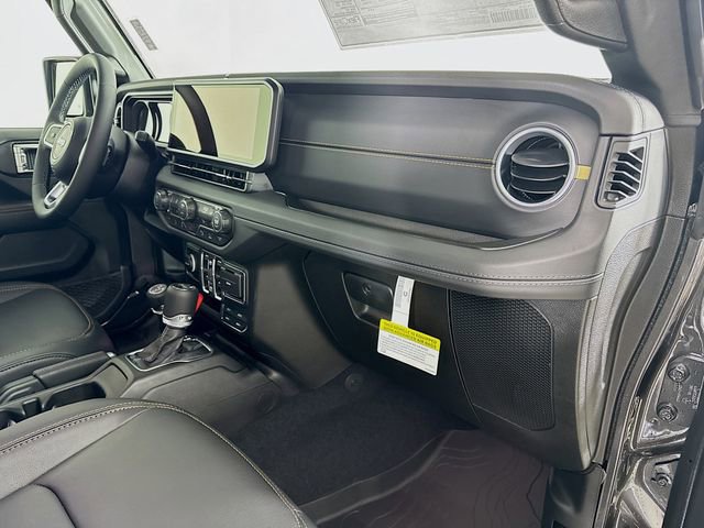 New 2026 Jeep Wrangler Unlimited Sahara image 32