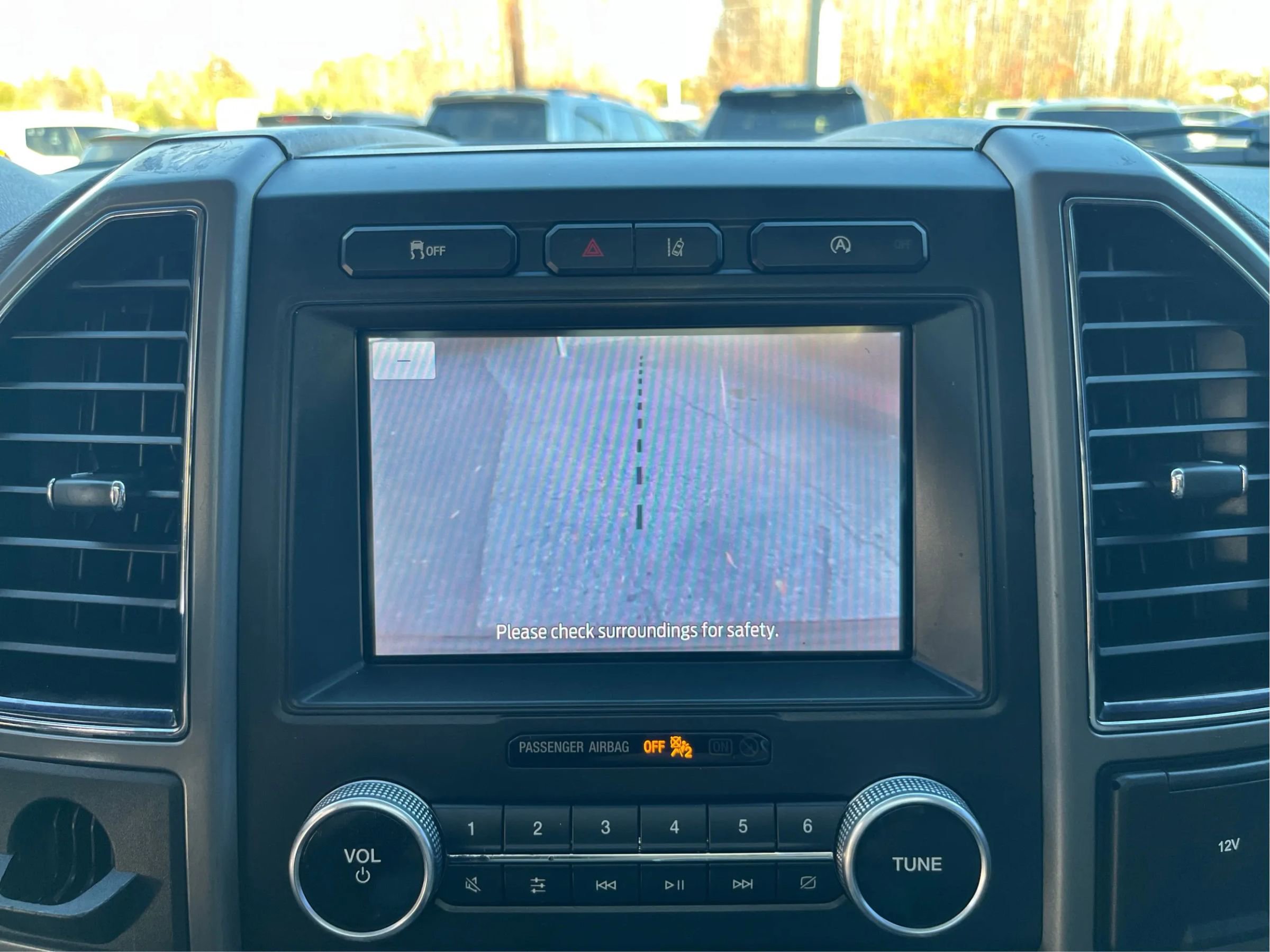 Used 2020 Ford Expedition XLT w/ Equipment Group 202A image 31