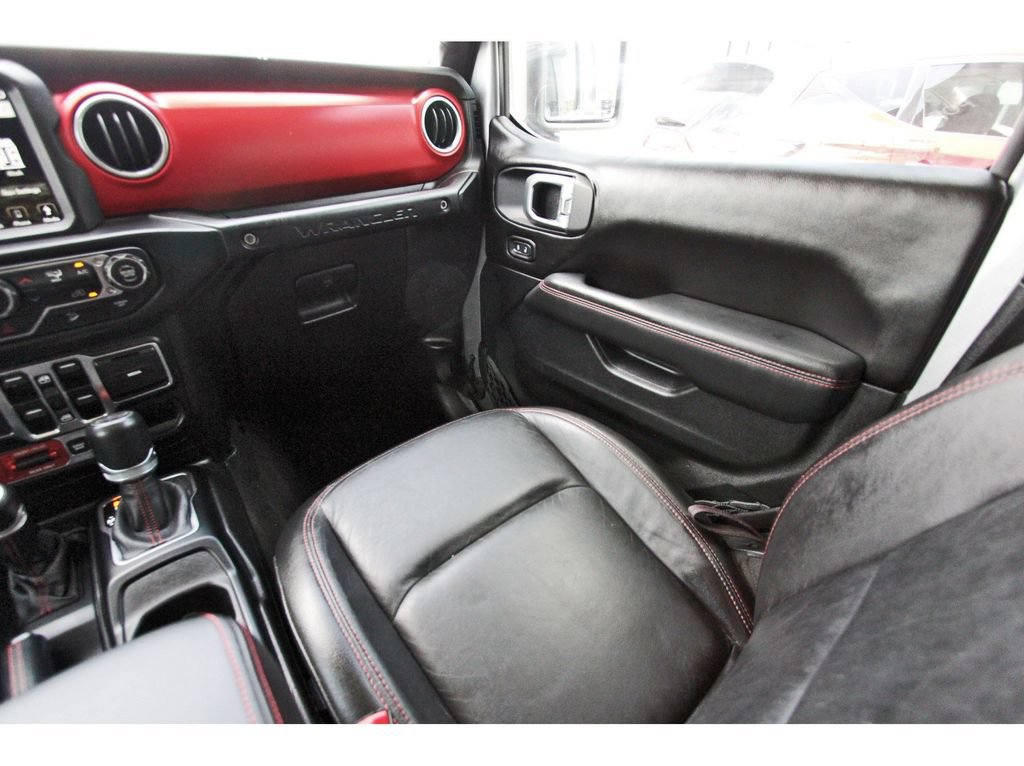 Used 2019 Jeep Wrangler Unlimited Rubicon AWD/4WD image 11