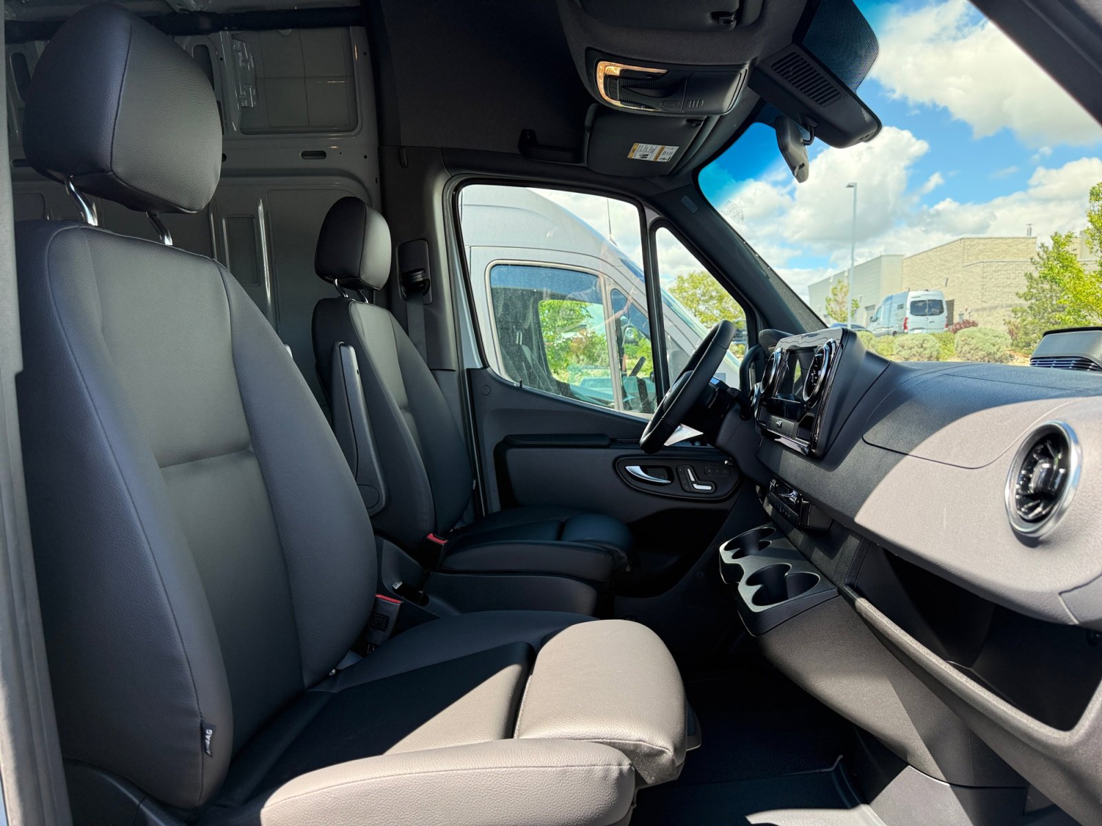 New 2026 Mercedes-Benz Sprinter 3500 image 30
