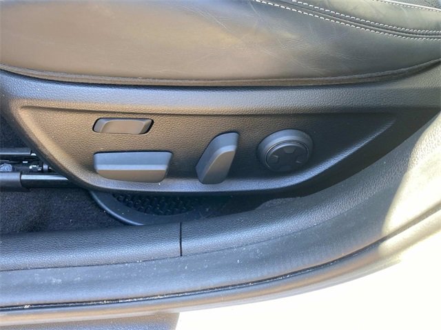 Used 2019 Genesis G70 2.0T Advanced w/ Dynamic Package image 15