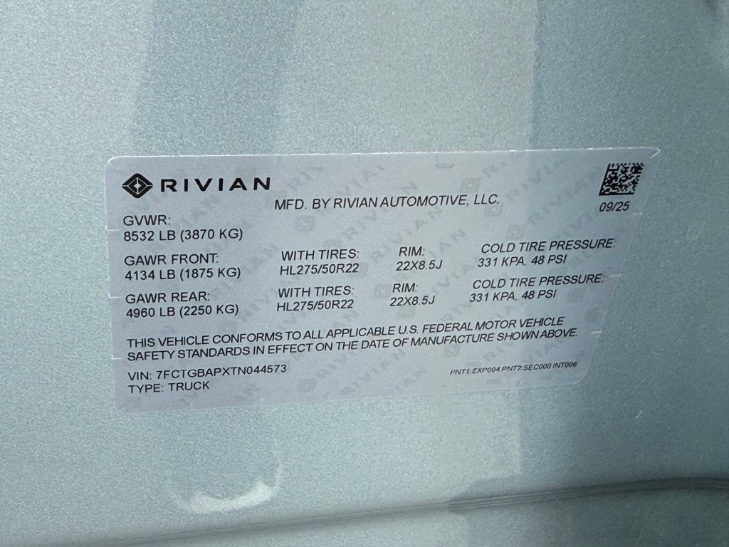 Used 2026 Rivian R1T Premium AWD/4WD image 42