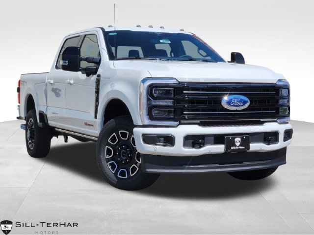 New 2026 Ford F350 Platinum w/ FX4 Off-Road Package
