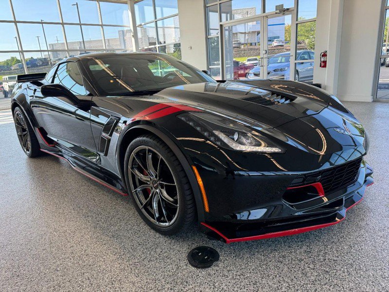 Used 2018 Chevrolet Corvette Grand Sport RWD image 2