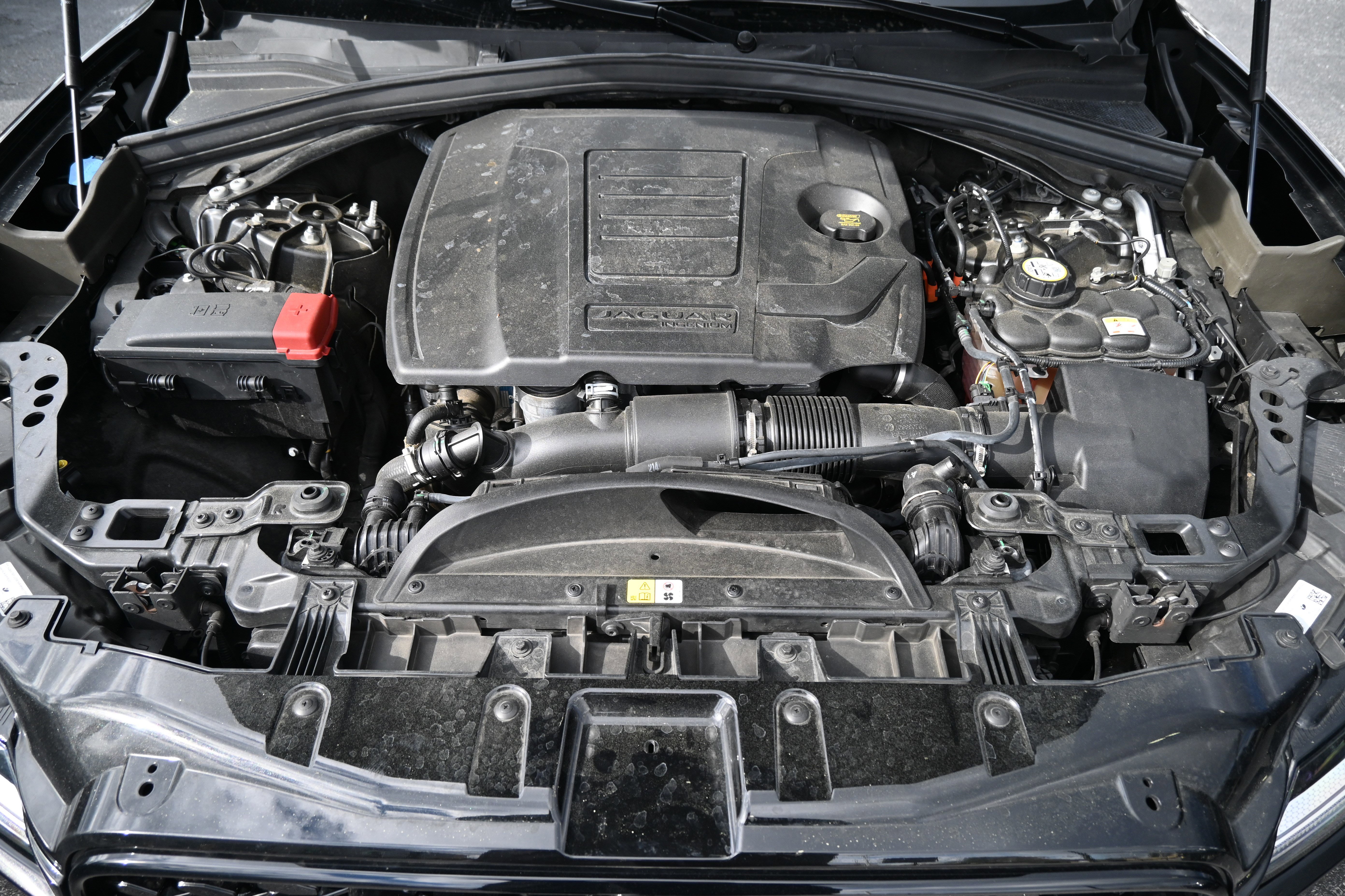 Used 2023 Jaguar F-PACE S image 23