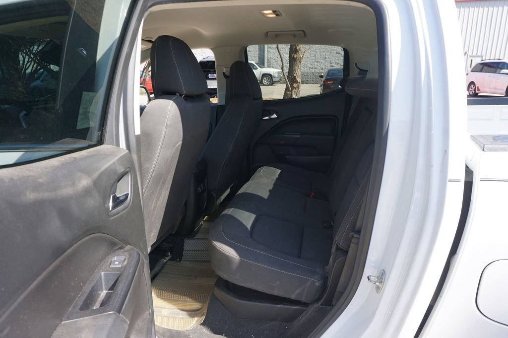 Used 2020 Chevrolet Colorado LT AWD/4WD image 13