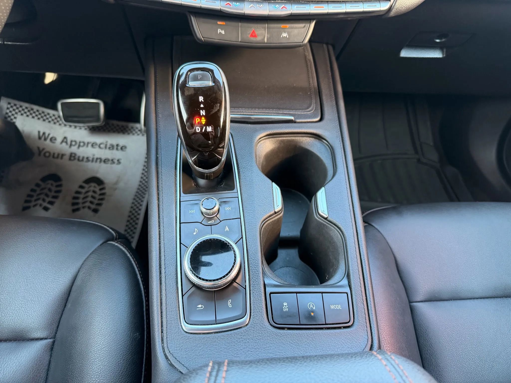 Used 2020 Cadillac XT4 Sport w/ Driver Awareness Package image 21