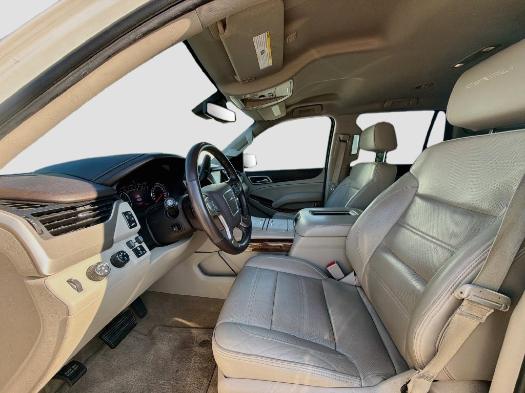 Used 2015 GMC Yukon Denali AWD/4WD image 22