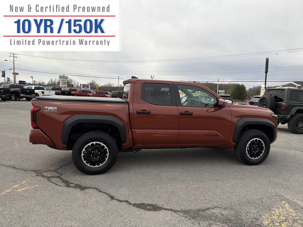 Used 2025 Toyota Tacoma TRD Off-Road image 5