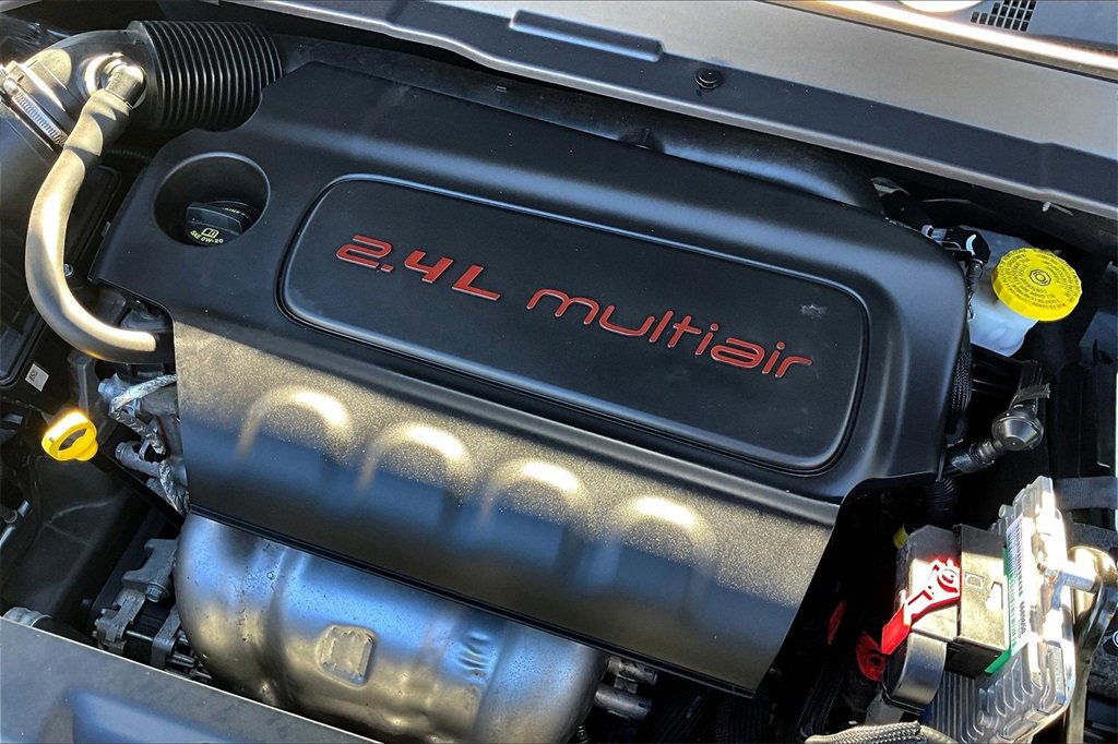 Used 2022 Jeep Compass Limited image 34