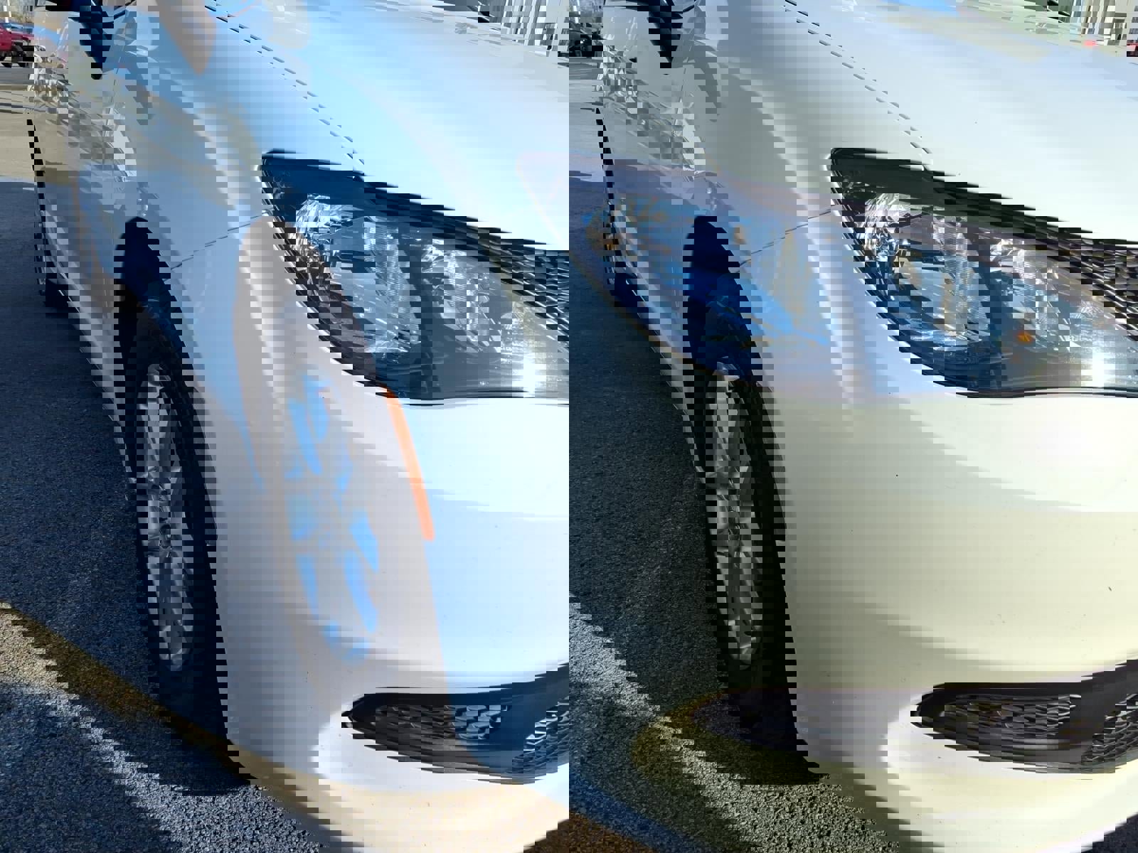 Used 2023 Chrysler Voyager LX image 21