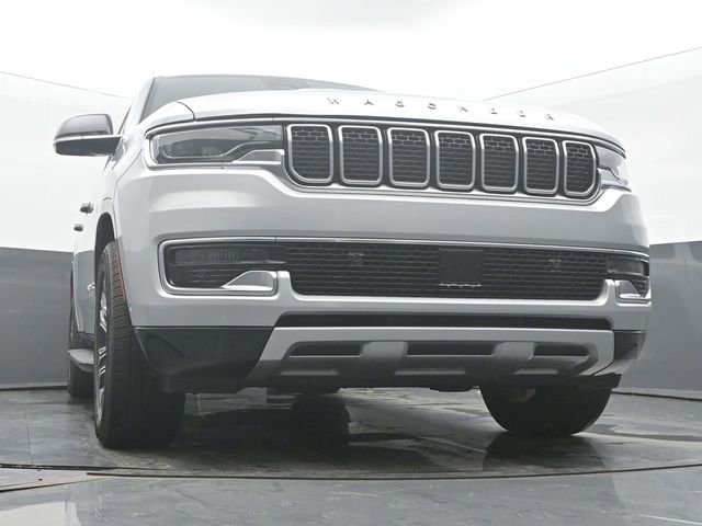 Used 2024 Jeep Wagoneer L Series II w/ Flexible Seating Group image 55