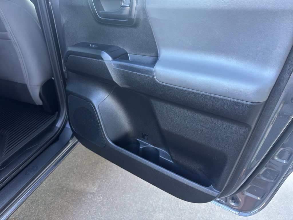 Used 2021 Toyota Tacoma SR image 16