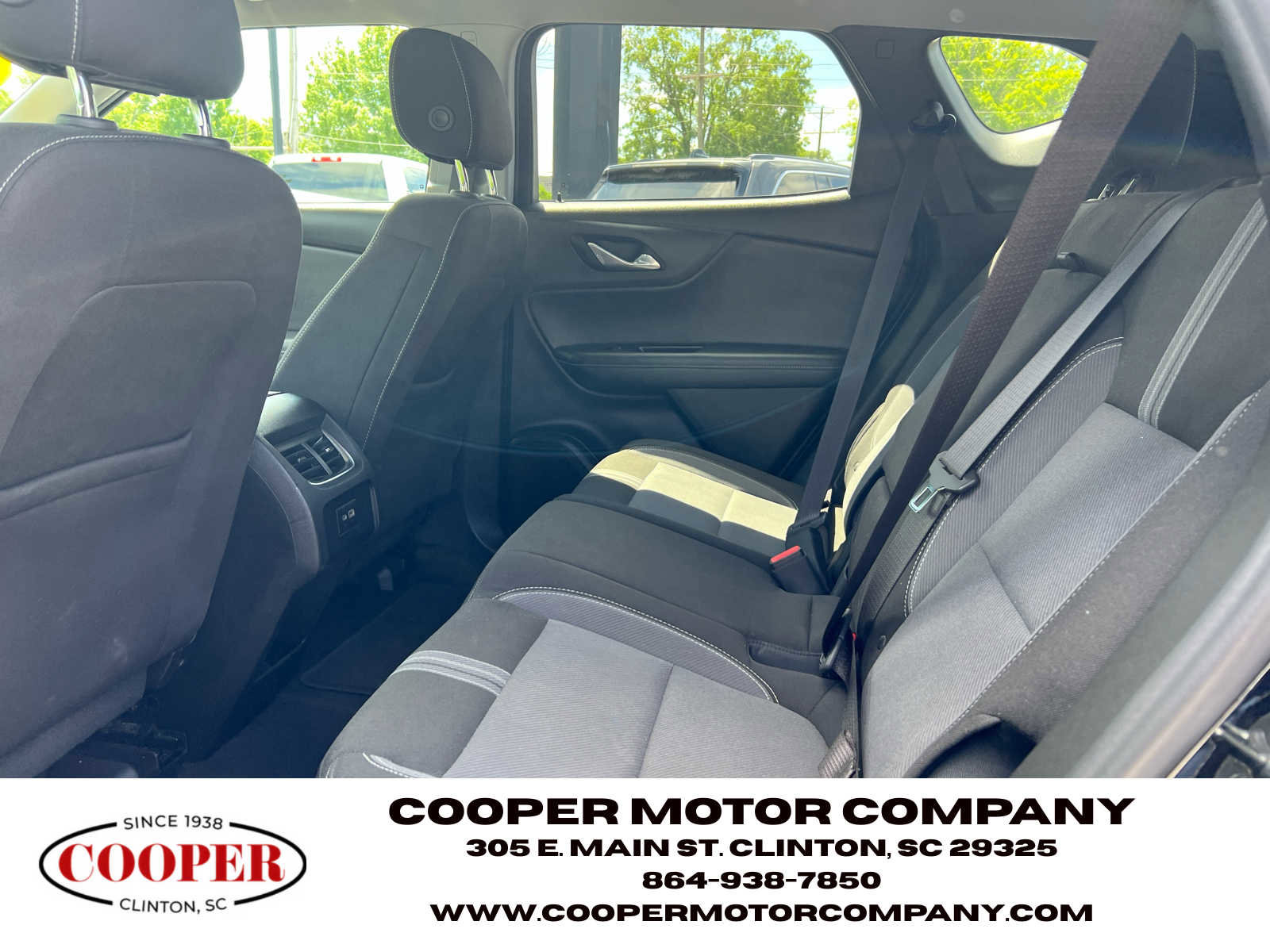 Used 2025 Chevrolet Blazer LT FWD image 14