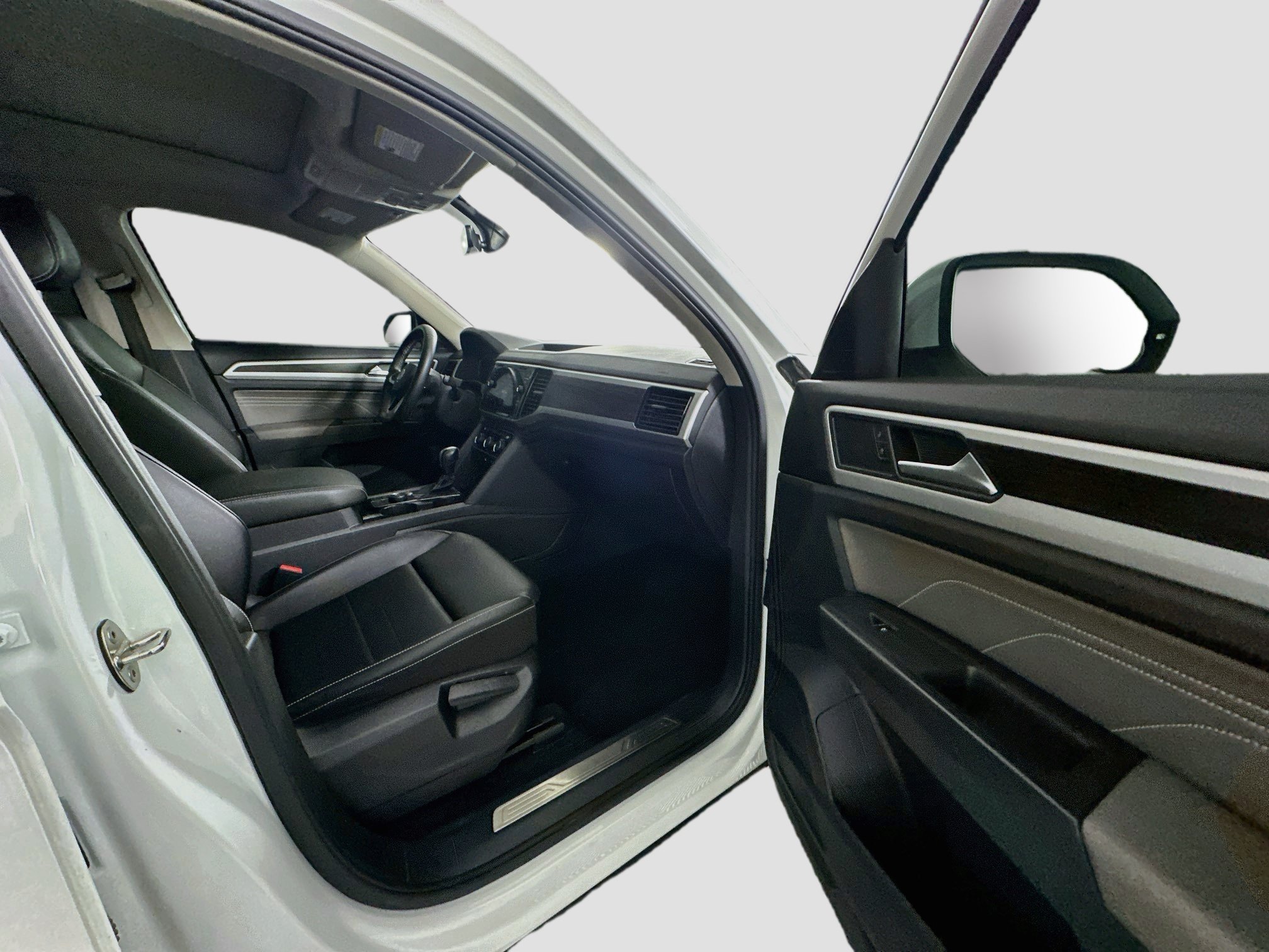 Used 2023 Volkswagen Atlas SE w/ Panoramic Sunroof Package AWD/4WD image 33