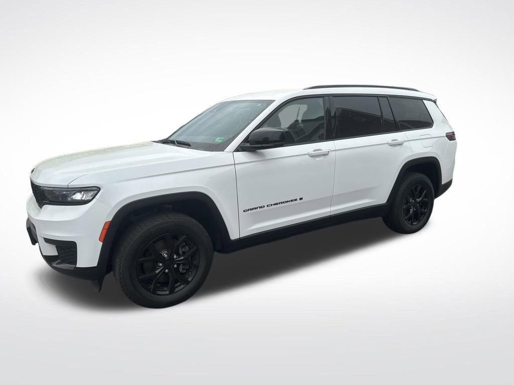 Used 2024 Jeep Grand Cherokee L Laredo AWD/4WD image 4