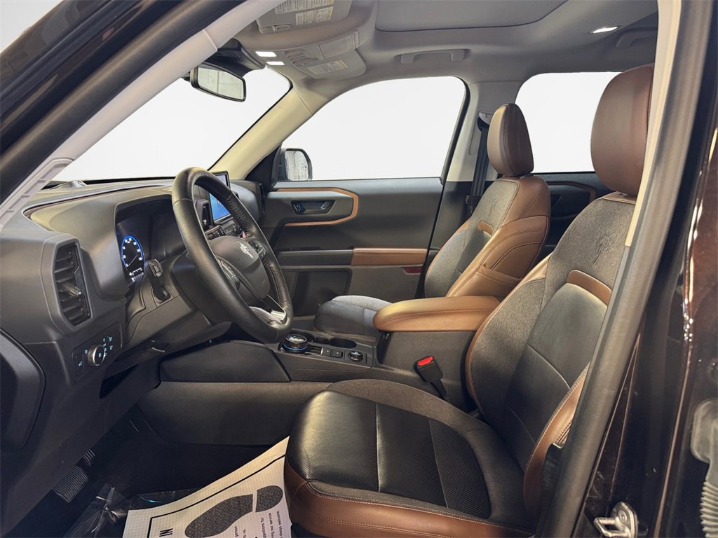 Used 2021 Ford Bronco Sport Outer Banks w/ Outer Banks Package image 12