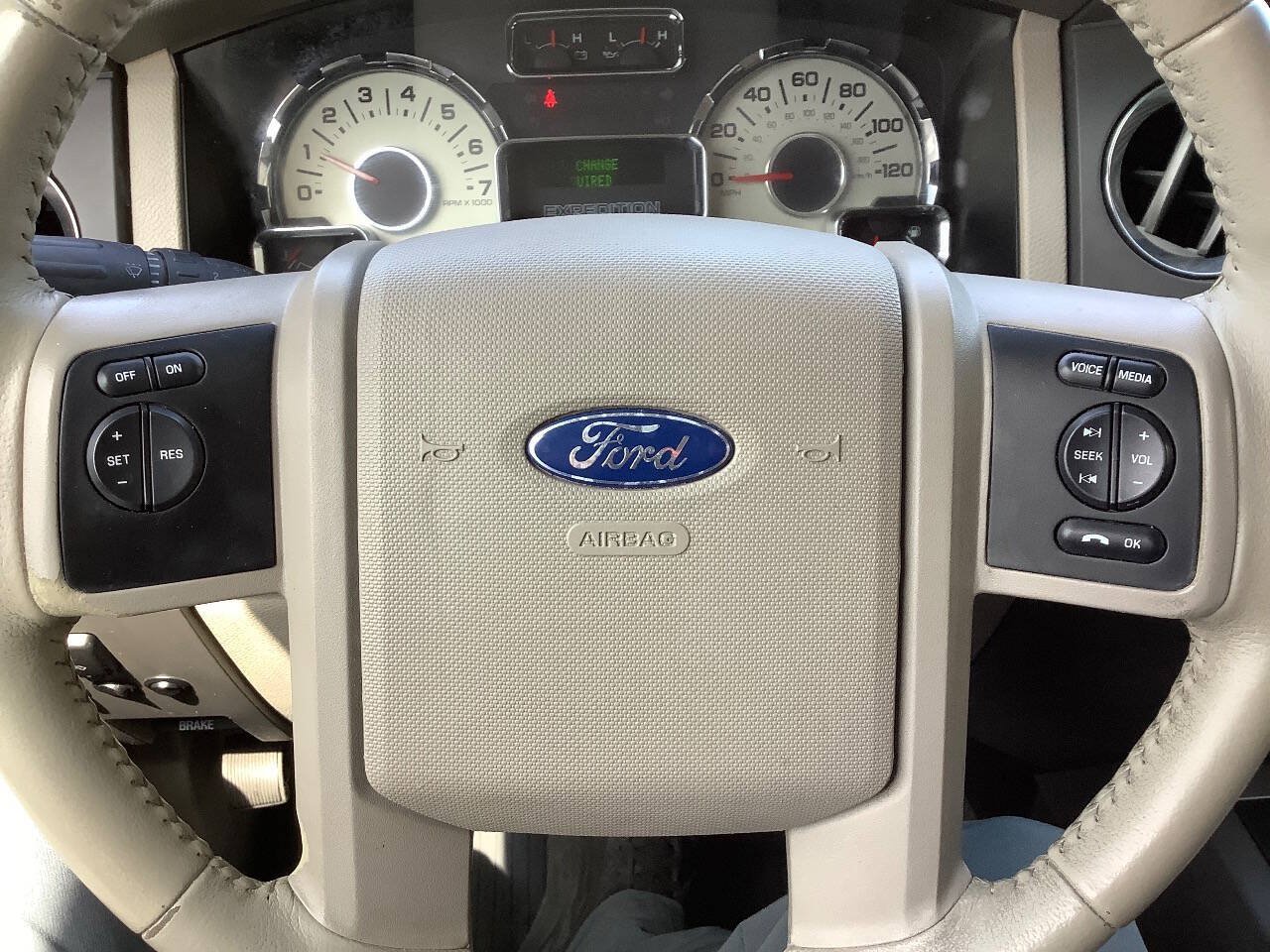 Used 2013 Ford Expedition XLT w/ HD Trailer Tow Pkg AWD/4WD image 46