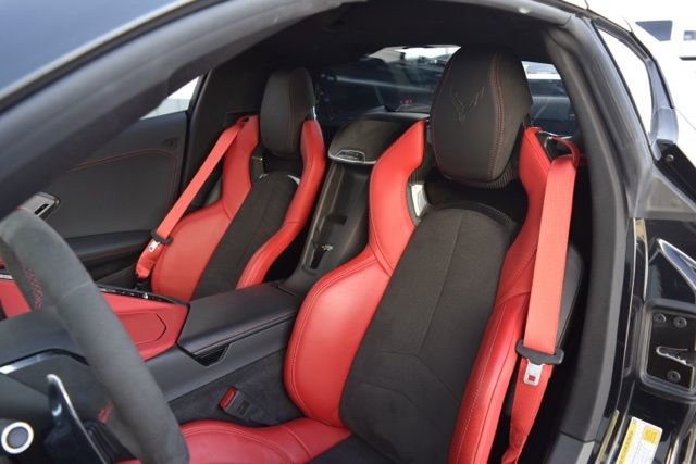 Used 2024 Chevrolet Corvette Stingray Preferred Cpe w/ 2LT image 39