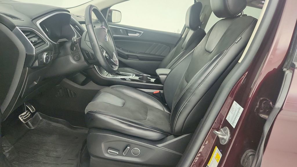 Used 2017 Ford Edge Sport w/ Equipment Group 401A AWD/4WD image 15