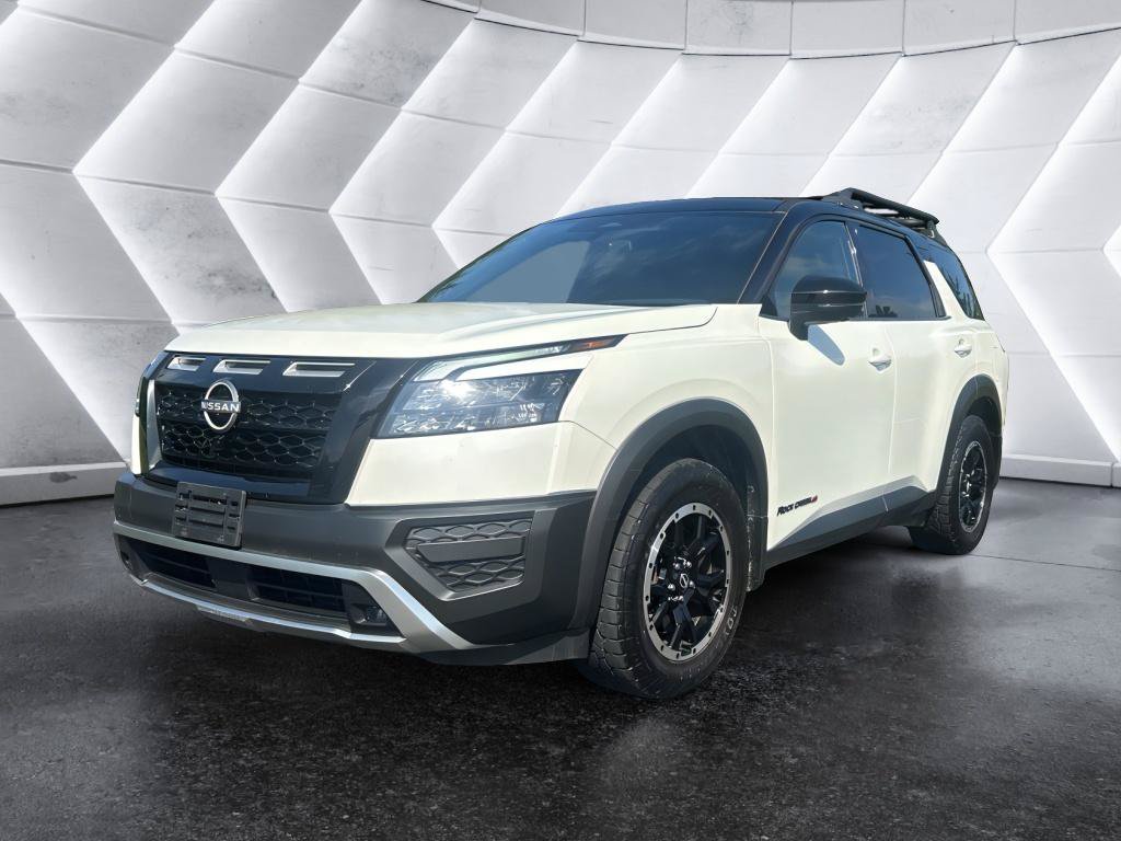 Used 2024 Nissan Pathfinder Rock Creek AWD/4WD image 3