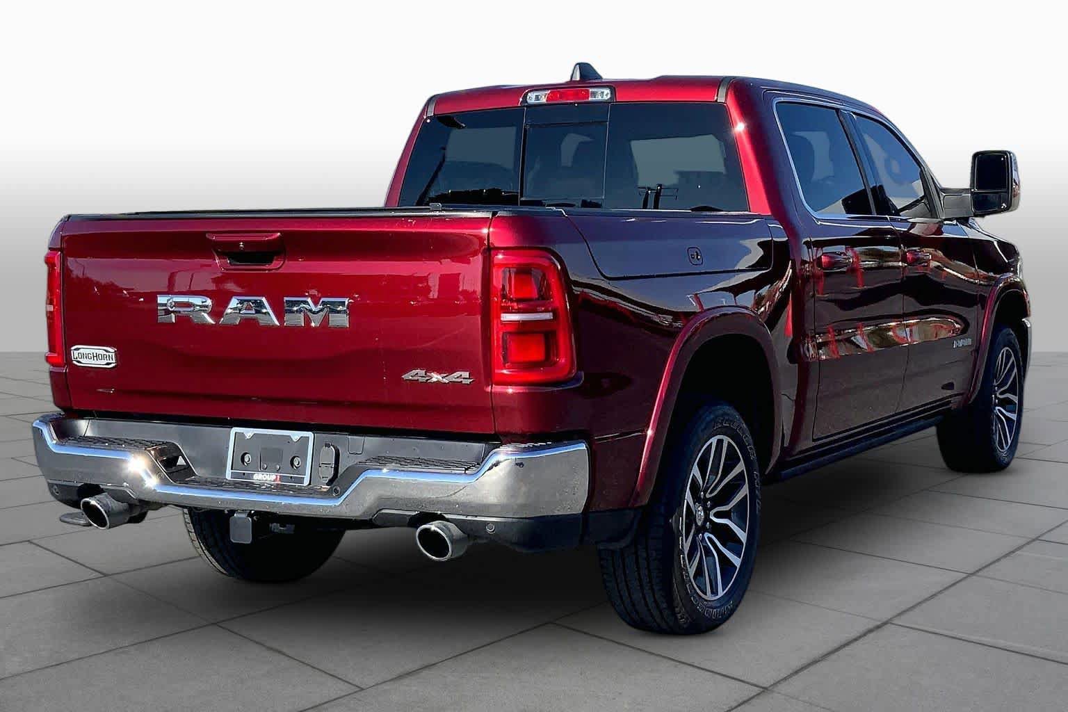 Used 2025 RAM 1500 Limited w/ Trailer Tow Group AWD/4WD image 13