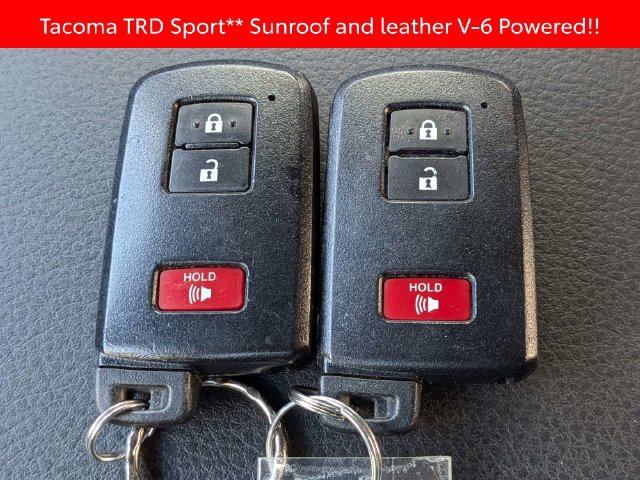 Used 2022 Toyota Tacoma TRD Sport w/ TRD Premium Sport Package RWD image 38