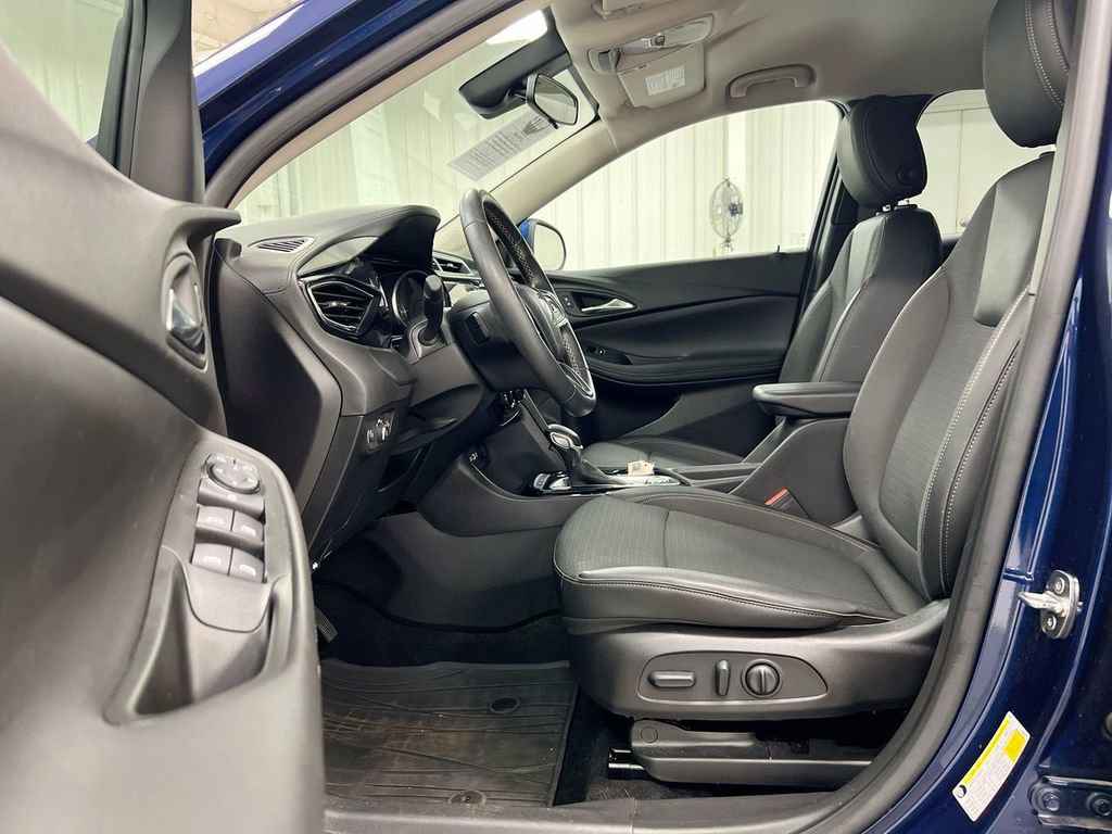 Used 2023 Buick Encore GX Preferred w/ Cold Weather Comfort Package AWD/4WD image 19