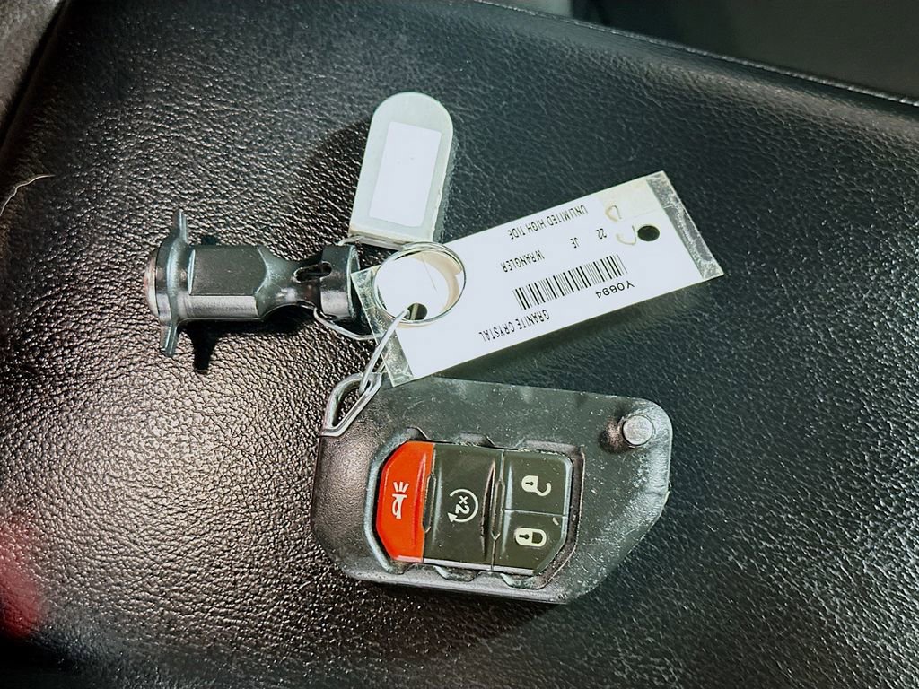 Used 2022 Jeep Wrangler Unlimited Sport image 36