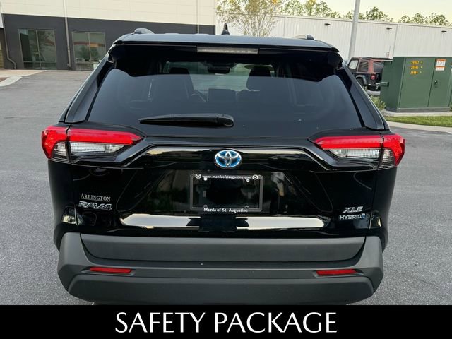 Used 2024 Toyota RAV4 XLE Premium image 10