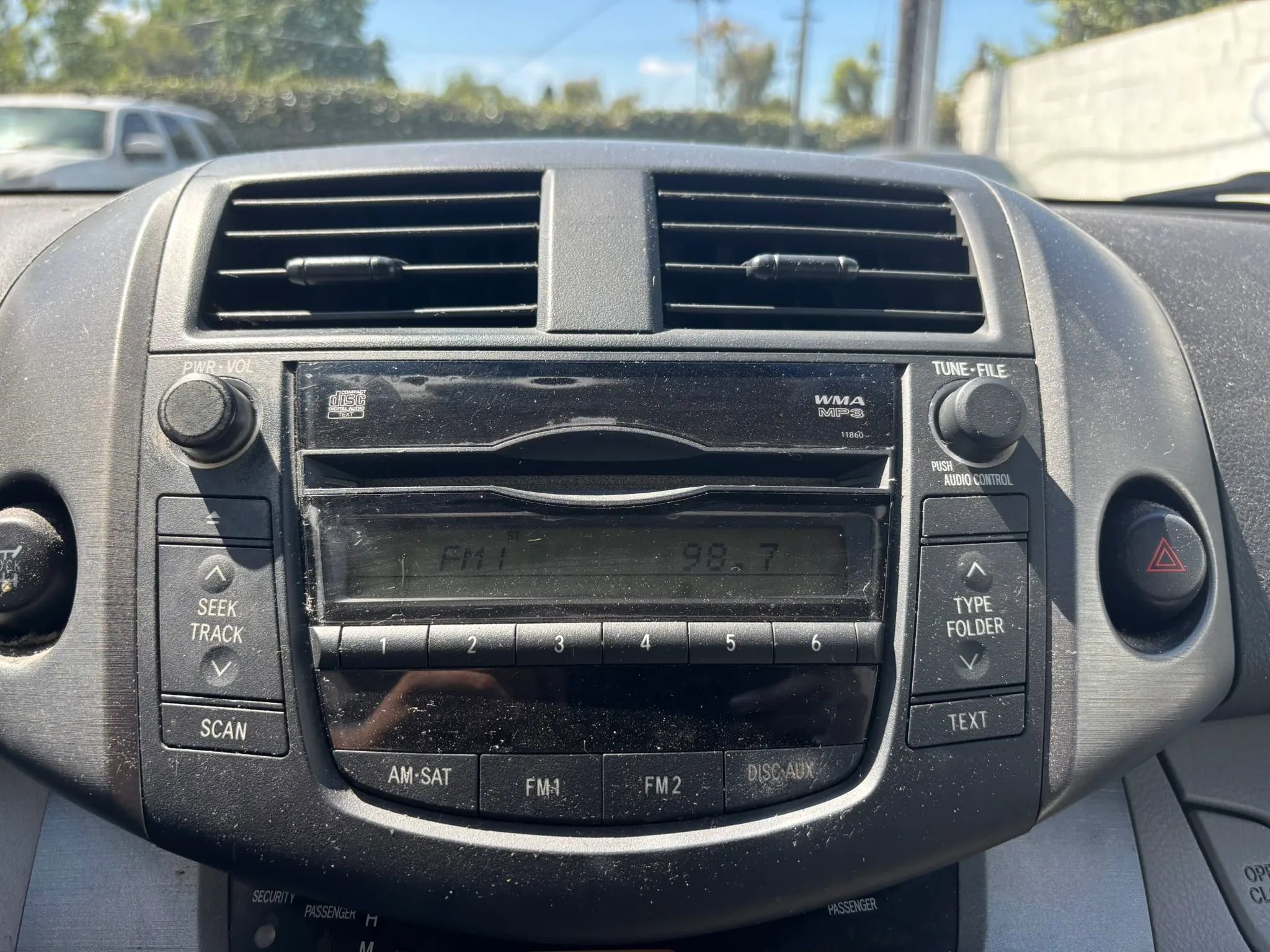 Used 2011 Toyota RAV4 4WD w/ Base L4 Extra Value Pkg image 37