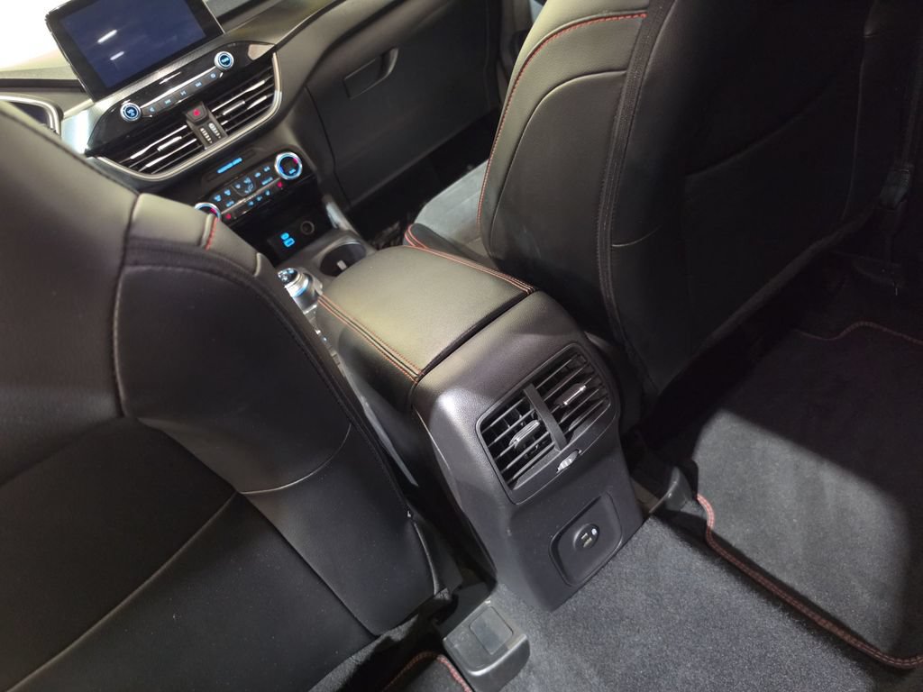 Used 2021 Ford Escape SEL w/ SEL Stealth AWD Package image 22