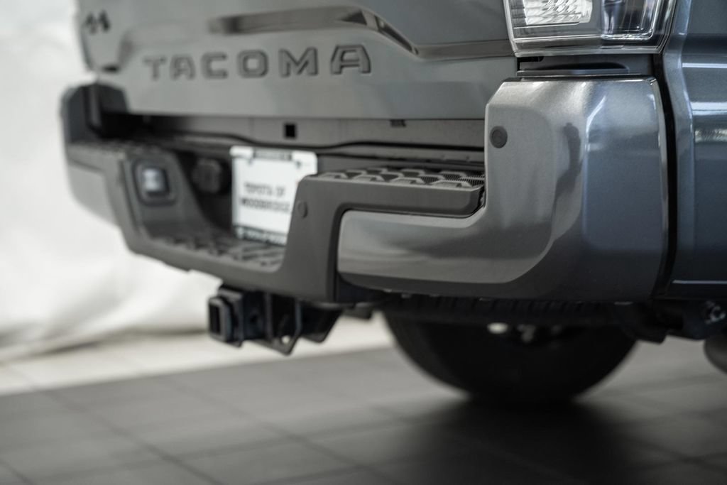 Used 2023 Toyota Tacoma Limited w/ Nightshade Package AWD/4WD image 6