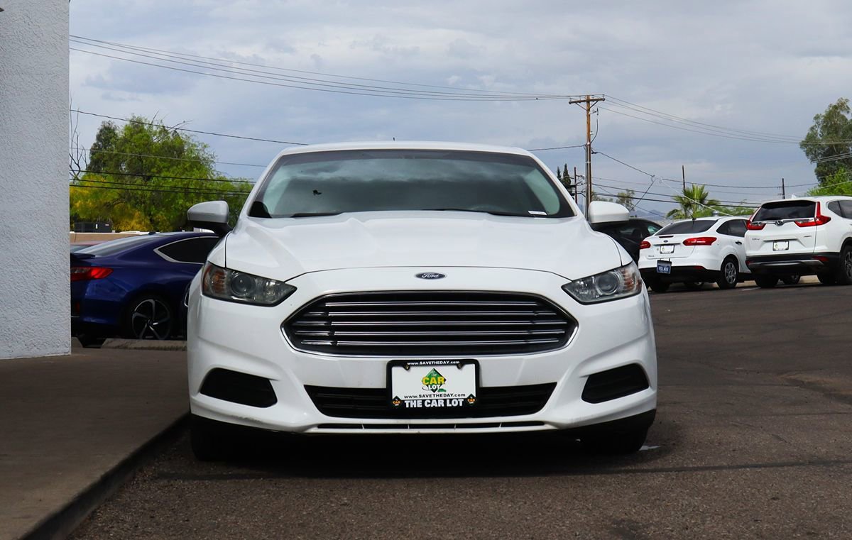 Used 2014 Ford Fusion S image 17
