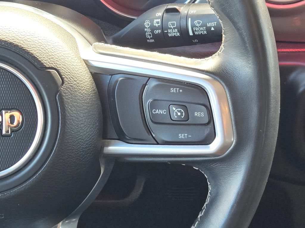 Used 2019 Jeep Wrangler Unlimited Sahara w/ Safety Group AWD/4WD image 15