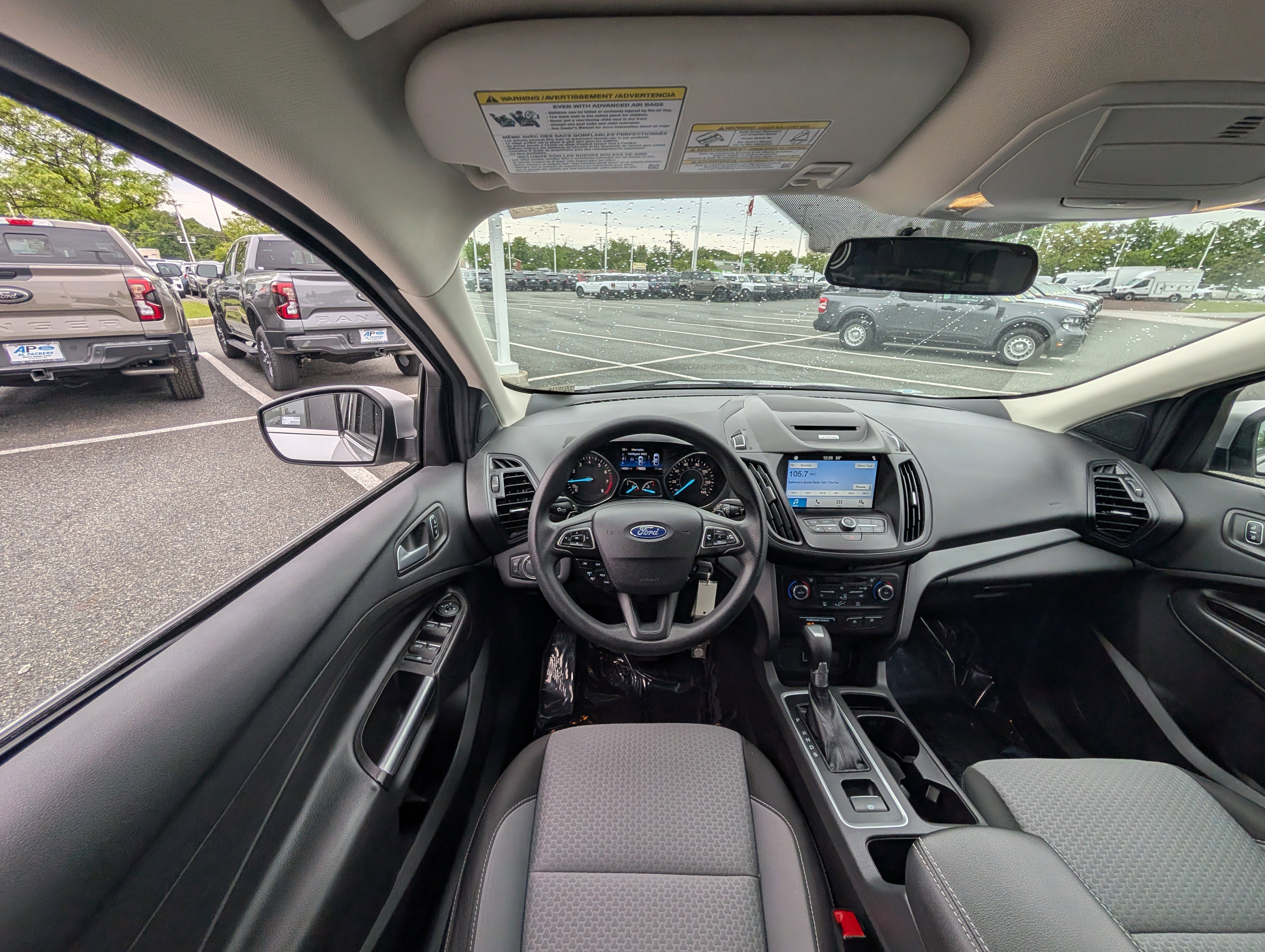 Used 2017 Ford Escape SE w/ Equipment Group 201A AWD/4WD image 15