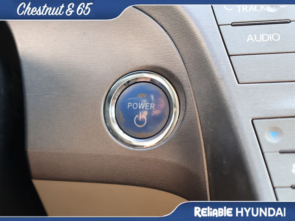 Used 2014 Toyota Prius Four FWD image 31