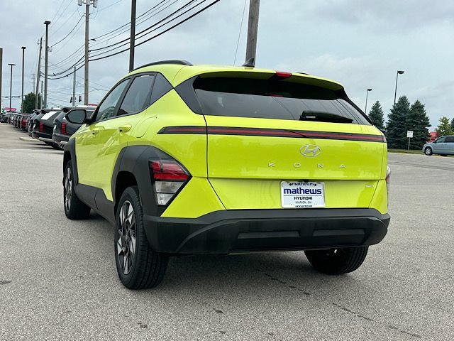 Used 2024 Hyundai Kona SEL AWD/4WD image 4